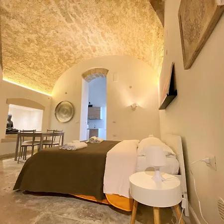 Pietra Di Tommaso דירה